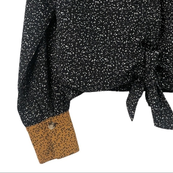 Lucca- Brown / Black Collared Front Button Blouse - Picture 4 of 9